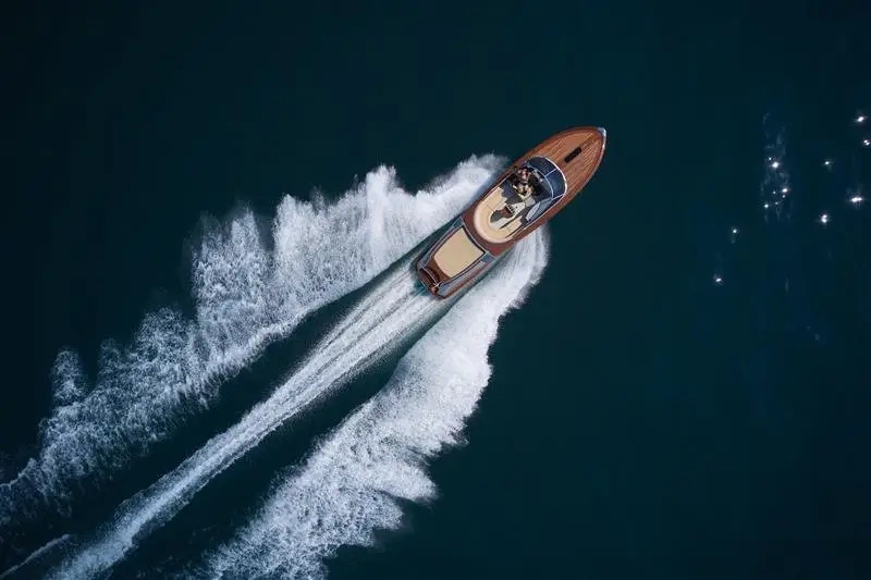 yacht_8daf89fe51.jpg